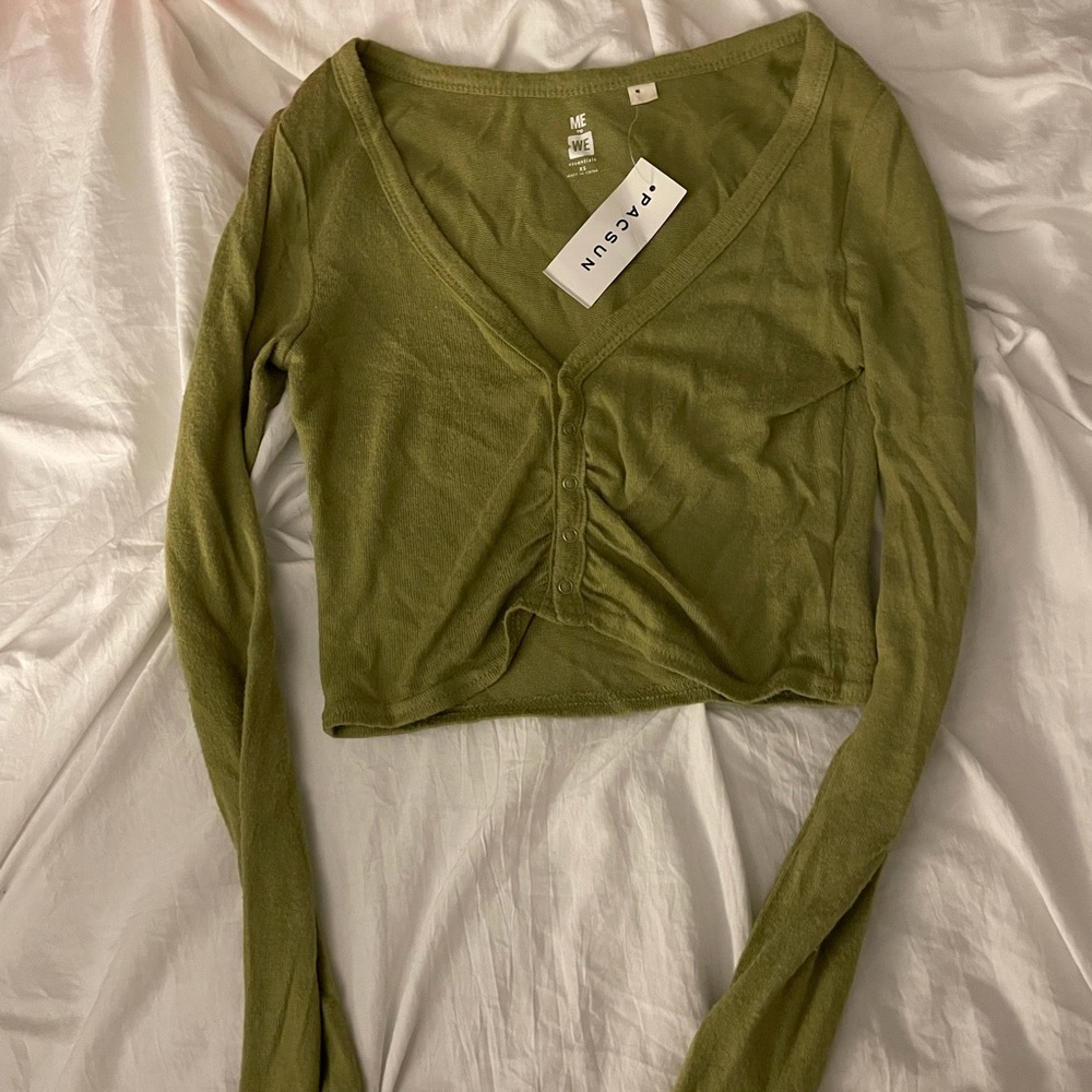Brand new pacsun top